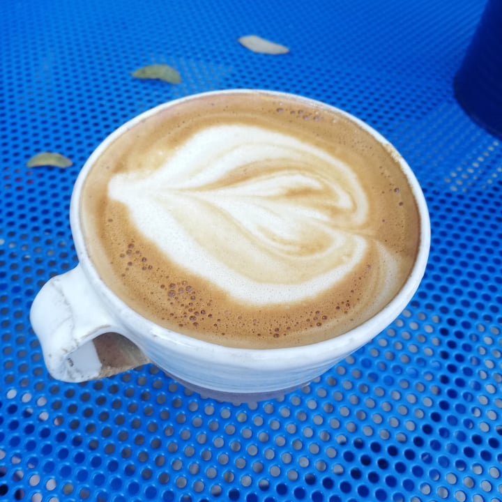 photo of Molina Panadería Café Café Con Leche Vegetal shared by @carolinacurci on  15 Nov 2022 - review