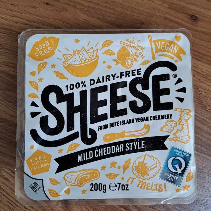 photo of Bute Island Foods Sheese Mild Cheddar Style Block shared by @nickyv on  10 Jun 2022 - review