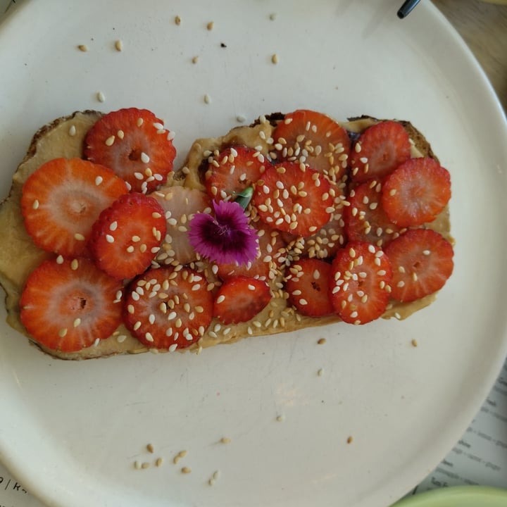 photo of Lexi's Healthy Eatery Pb&J shared by @jesscaga on  06 Jun 2021 - review