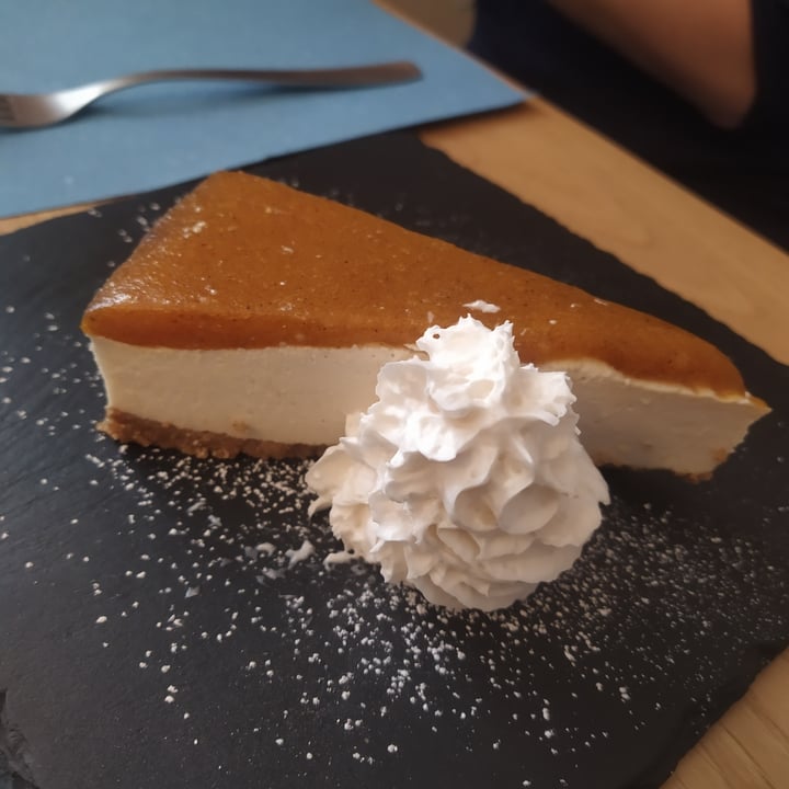 photo of Ristorante La Casina di Alice Cheesecake di Cachi shared by @glorypotipoti on  31 Oct 2021 - review