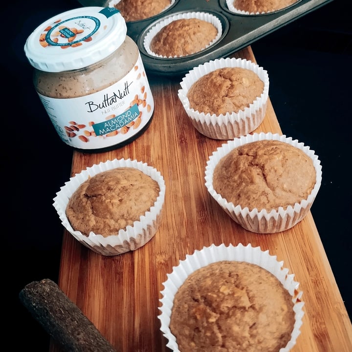 photo of ButtaNutt Almond Macadamia Nut Butter shared by @raeesard on  21 Sep 2020 - review
