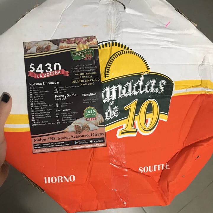 photo of Empanadas de 10 Pizza vegana al molde shared by @cguerrero on  03 Nov 2020 - review