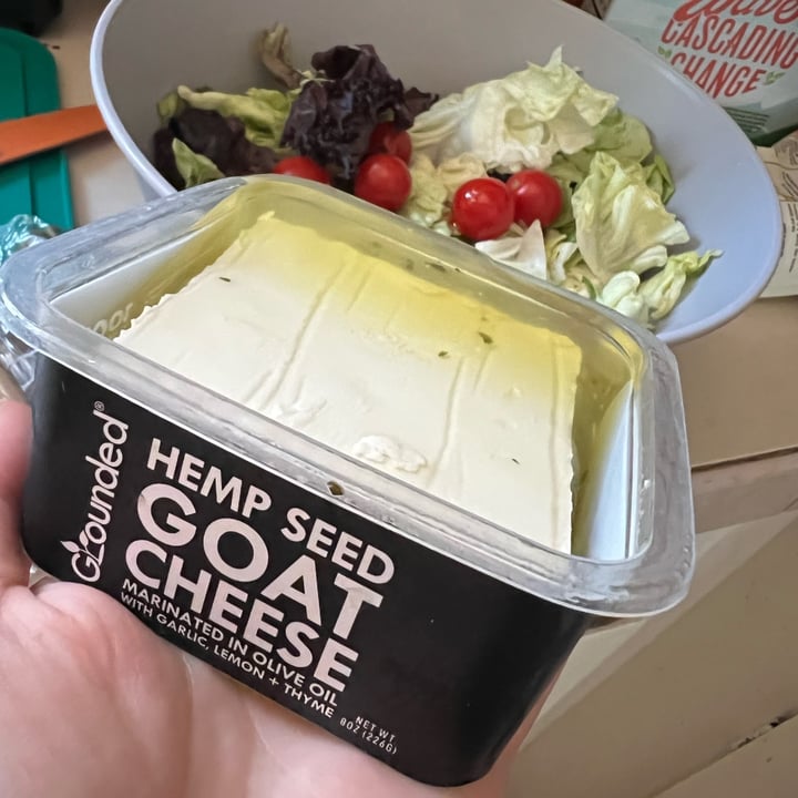 photo of Grounded Hemp Seed Goat Cheese Garlic Lemon & Thyme shared by @katiewink on  03 Aug 2022 - review
