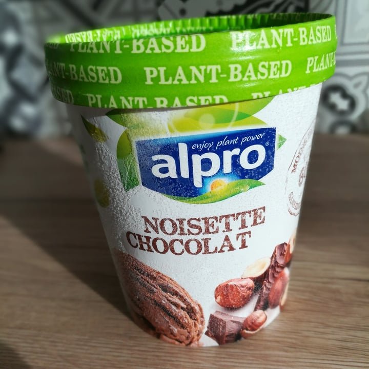photo of Alpro Hazelnut Chocolate Ice Cream shared by @koyott on  18 Jul 2020 - review