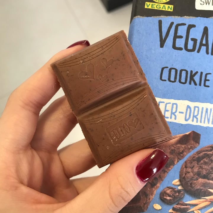 photo of Lindt Hello Vegan Cookie Hafer-Drink shared by @tauanemelo on  03 Jul 2022 - review