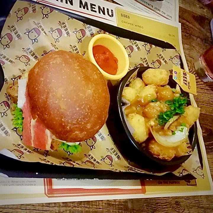 photo of Got No Beef CHKN Burger shared by @empireofsarran on  28 Sep 2021 - review