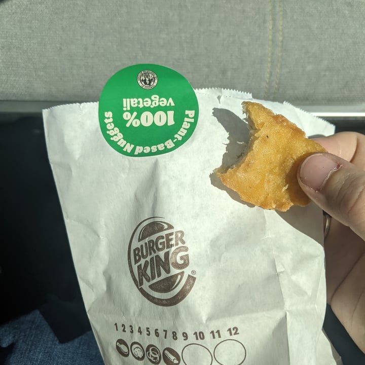 photo of Burger King Rozzano Fiordaliso Vegan Chicken Nuggets shared by @mchiarag on  05 Apr 2021 - review