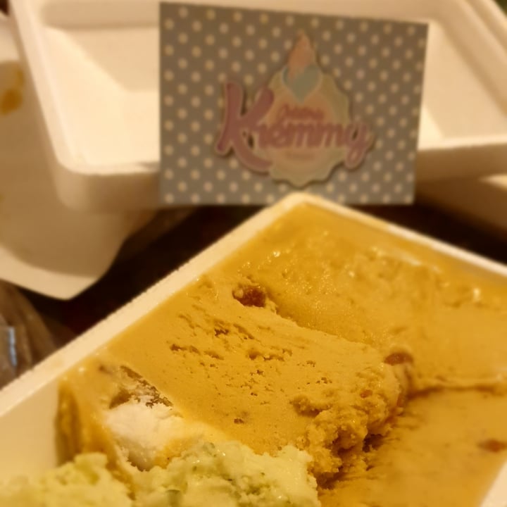 review photo of gelateria Kremmy Vaschetta mista shared by @ziasilvish on 02 Jul 2022 - review