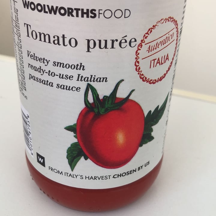 review photo of Woolworths Food Tomato puree shared by @malinks on 01 May 2022 - review
