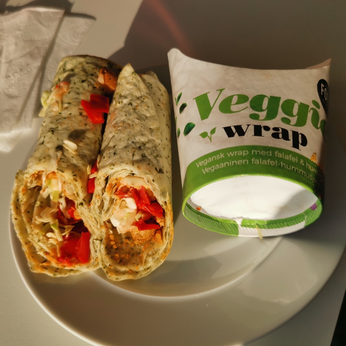 veggie-wrap-from-food-collective-vegan-product-reviews-ratings