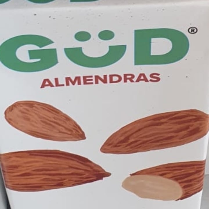 photo of GüD Bebida de Almendras Orgánica Original shared by @yessimayorga1 on  26 Jun 2022 - review