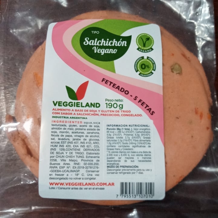 photo of Veggieland Salchichon Vegano shared by @lulu19 on  14 Jul 2021 - review