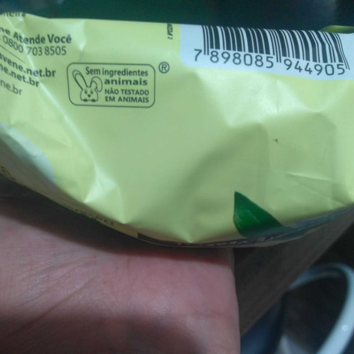 photo of La flore Sabonete Flor De Maracujá shared by @flaviajaqueline on  06 May 2022 - review