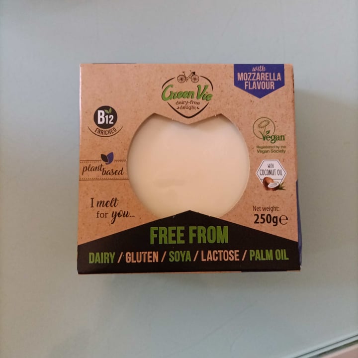 photo of GreenVie Foods Mozzarella shared by @clara57 on  07 Jan 2022 - review