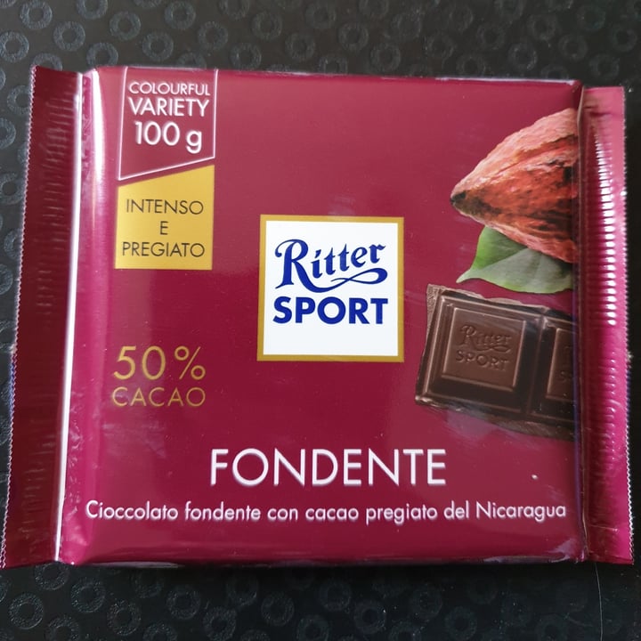 photo of Ritter Sport Fondente 50% Cacao shared by @fabios on  25 Mar 2022 - review