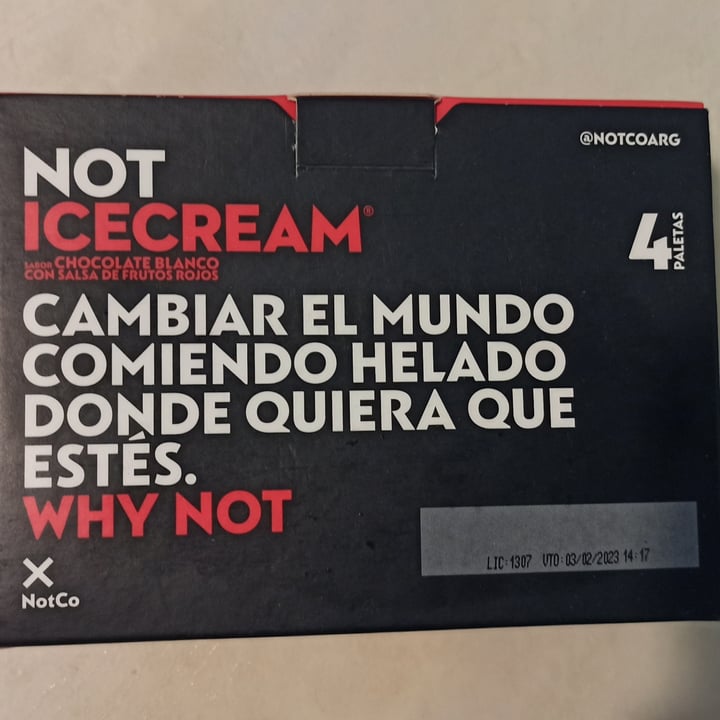 photo of NotCo Not Icecream Paletas sabor Chocolate Blanco con Salsa de Frutos Rojos shared by @meremita on  05 May 2022 - review