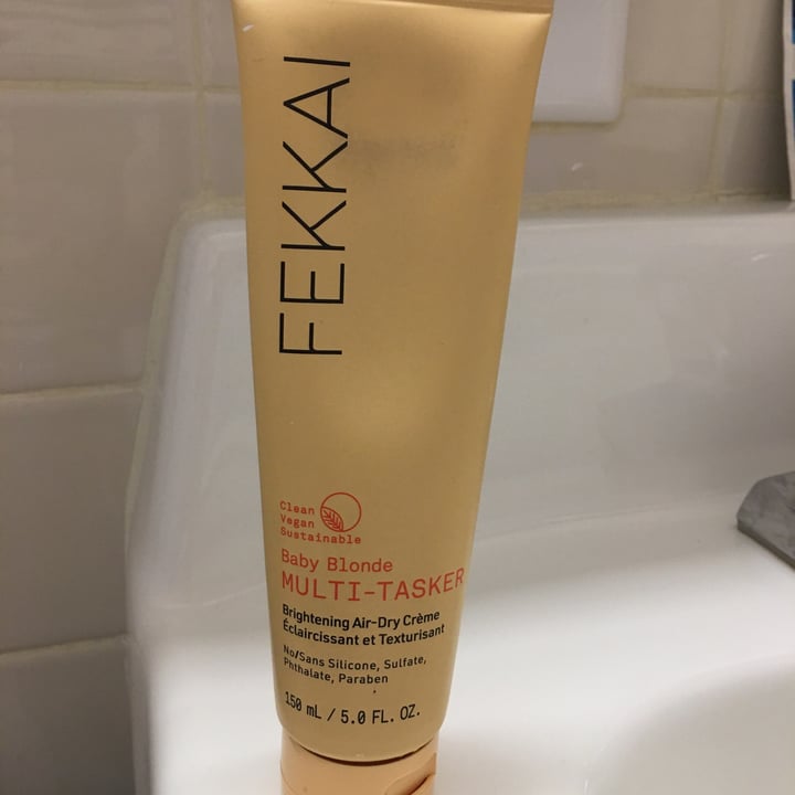 review photo of Frederic fekkai Baby Blonde Multi-Tasker shared by @monilooch on 31 May 2022 - review