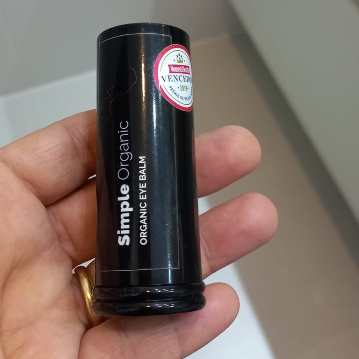 review photo of Simple Organic Balm de olhos shared by @catiatoninatto on 11 May 2022 - review