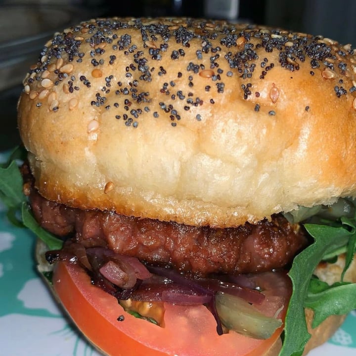 review photo of Doppio Zero Beyond Burger shared by @stasi2111 on 16 Jul 2021 - review