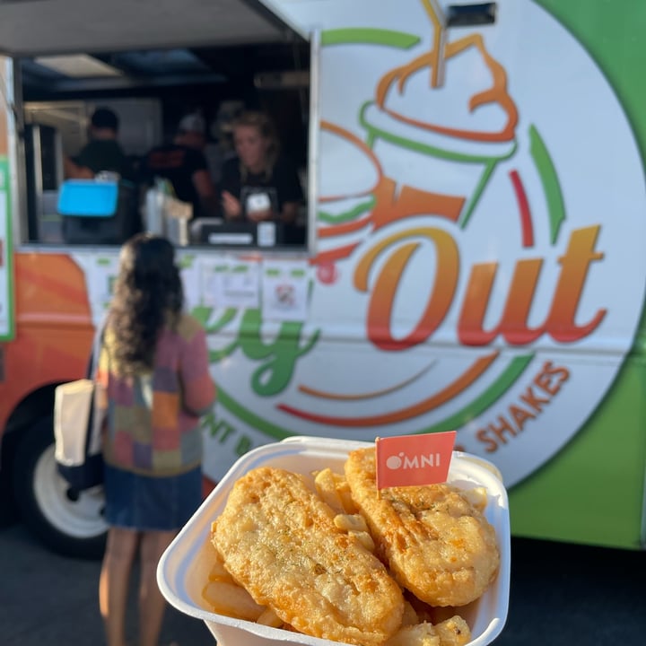 photo of Veg Out Plant Based Burgers & Shakes F’sh & Chips shared by @bunnysantler on  09 Sep 2022 - review