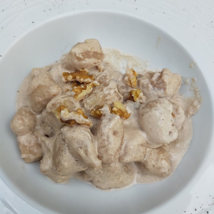 review photo of ORTO ZERO bar e tavola calda gnocchi al sugo di noci shared by @corsidicucinav on 22 Sep 2022 - review