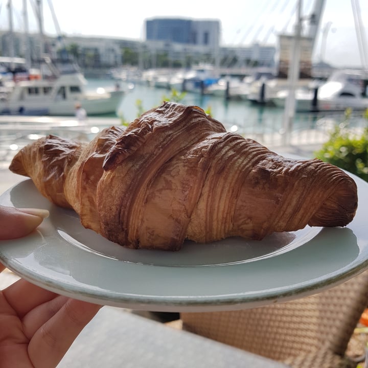 photo of Privé Keppel Croissant shared by @dourayra on  24 Sep 2020 - review