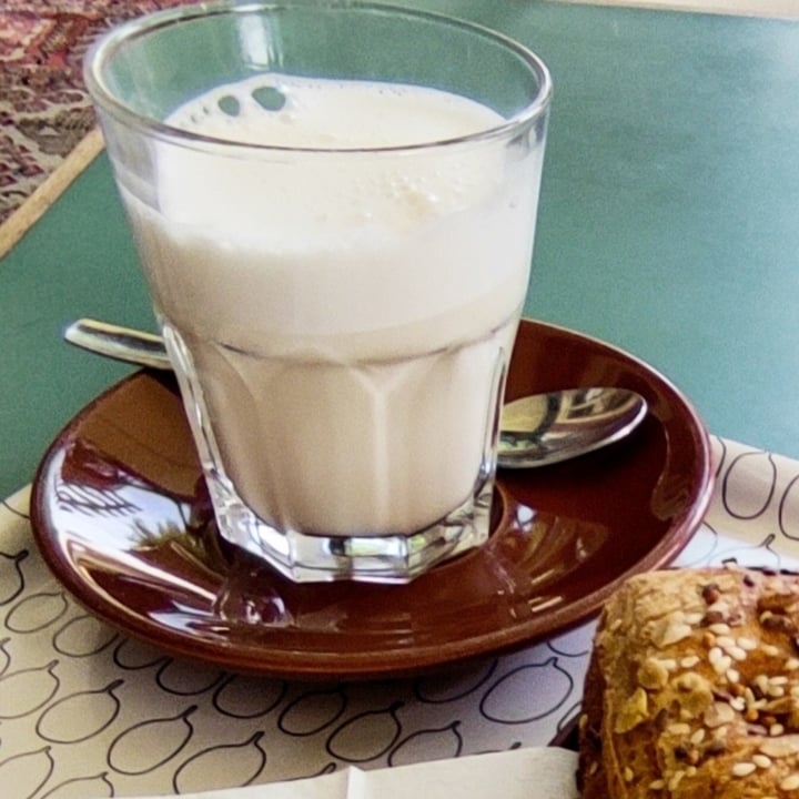 photo of Caffè della Rocca Latte Di Avena shared by @verdeminimalista on  03 Sep 2022 - review