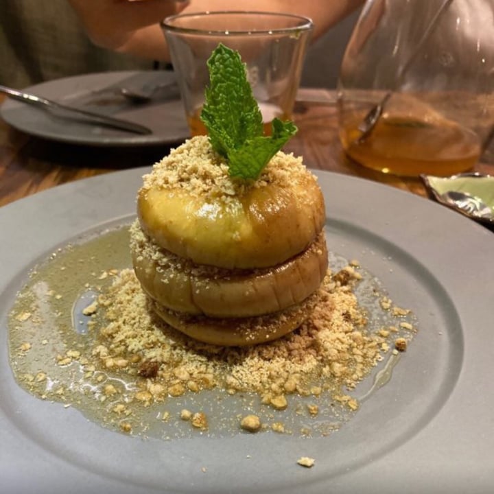 photo of POP Vegan Apple Crumble shared by @vic0919 on  16 Jun 2020 - review