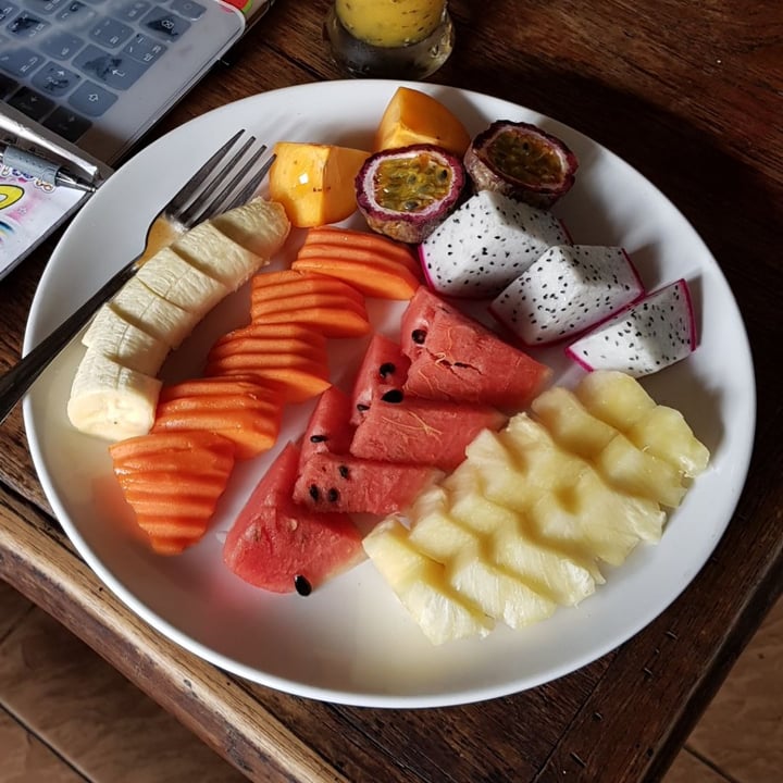 photo of Blue Diamond Fruit Platter shared by @doucefrugalite on  23 Sep 2019 - review