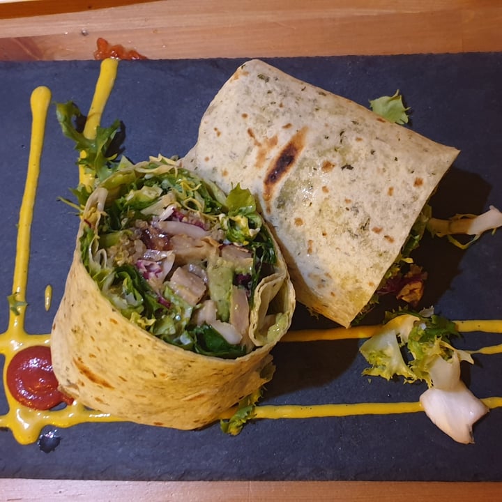 photo of Sanissimo Príncipe Pio Wrap Pionero shared by @tereytere on  12 Mar 2021 - review