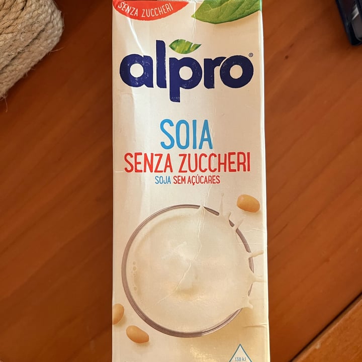 photo of Alpro Bevanda Di Soia Senza Zuccheri shared by @ooclaudizzle on  22 Mar 2022 - review