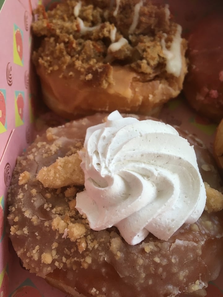 photo of Brammibal's Donuts Donut Azucarada shared by @ginacorleone on  03 Apr 2020 - review