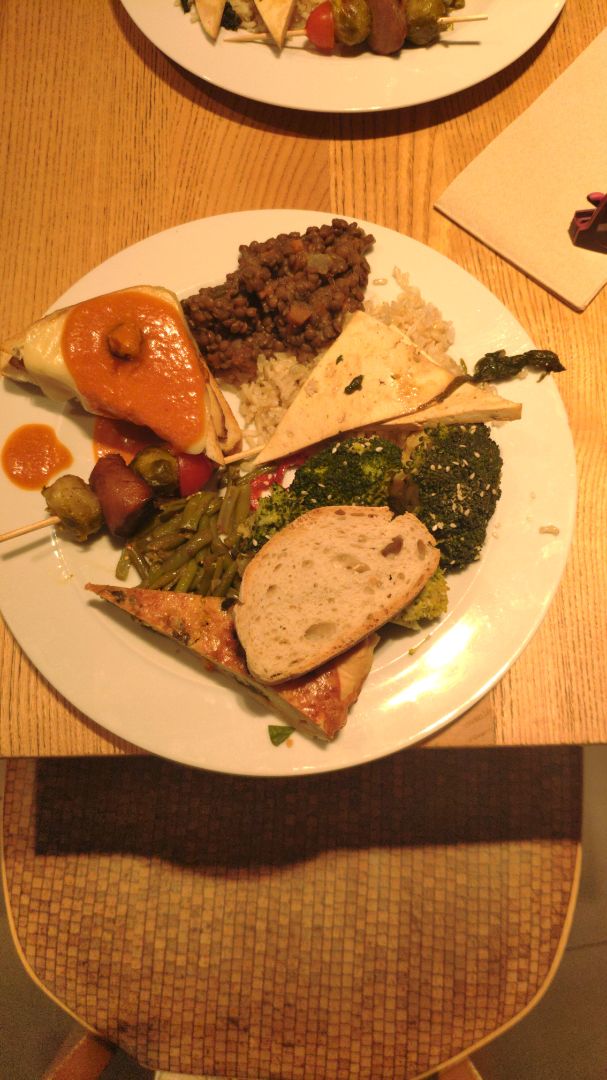 review photo of DaTerra Baixa Brunch Buffet shared by @ayemartinez on 24 Jan 2020 - review