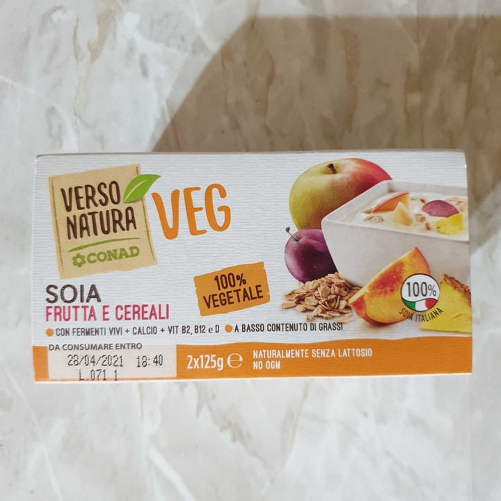 review photo of Verso Natura Conad Veg Yogurt Soia Frutta e Cereali shared by @cla on 21 Apr 2021 - review