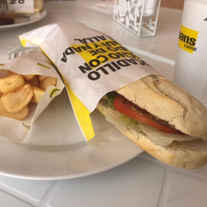review photo of Pans & Company Heura guacamole shared by @kiketonitrua on 03 Aug 2020 - review