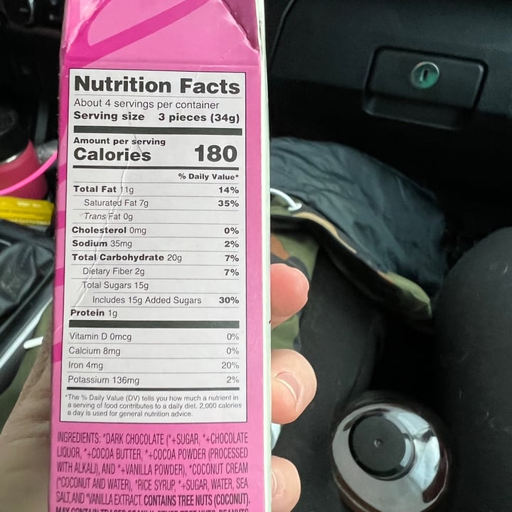 review photo of Lake Champlain Chocolates Vegan dark chocolate salted caramels shared by @annielufkin on 14 Jan 2022 - review