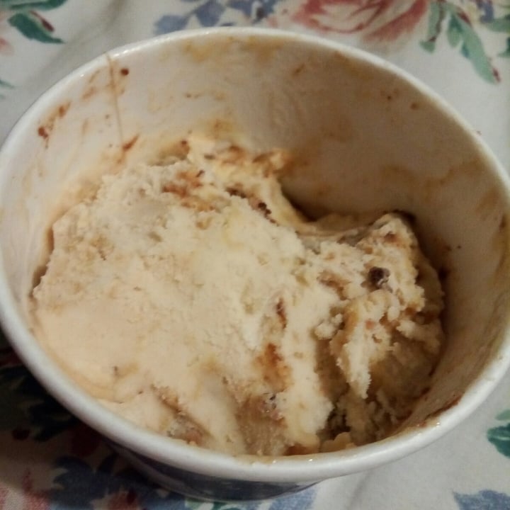 photo of Goodstën Helado Brownie Peanut shared by @lulifante on  20 Aug 2020 - review