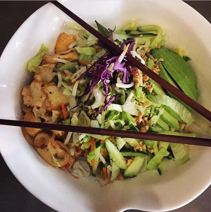 review photo of Quy Nguyen Vegan Living Tofu Noodle special shared by @lorijw on 11 Nov 2018 - review