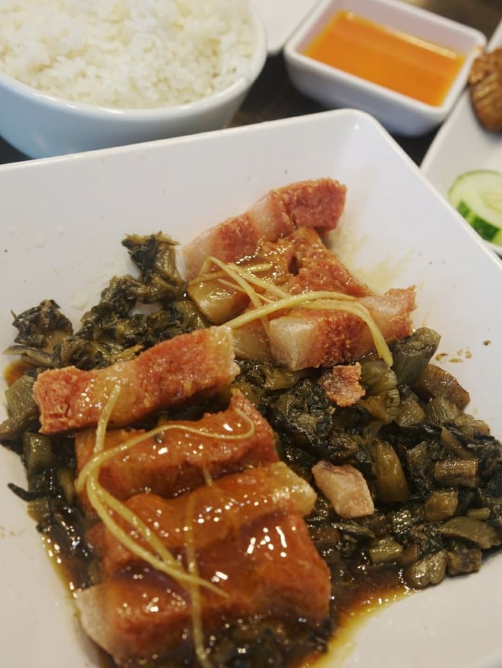 photo of North South East West Fusion Vegetarian Cuisine Stew Mei Cai Pork with Rice shared by @simhazel on  07 Sep 2019 - review