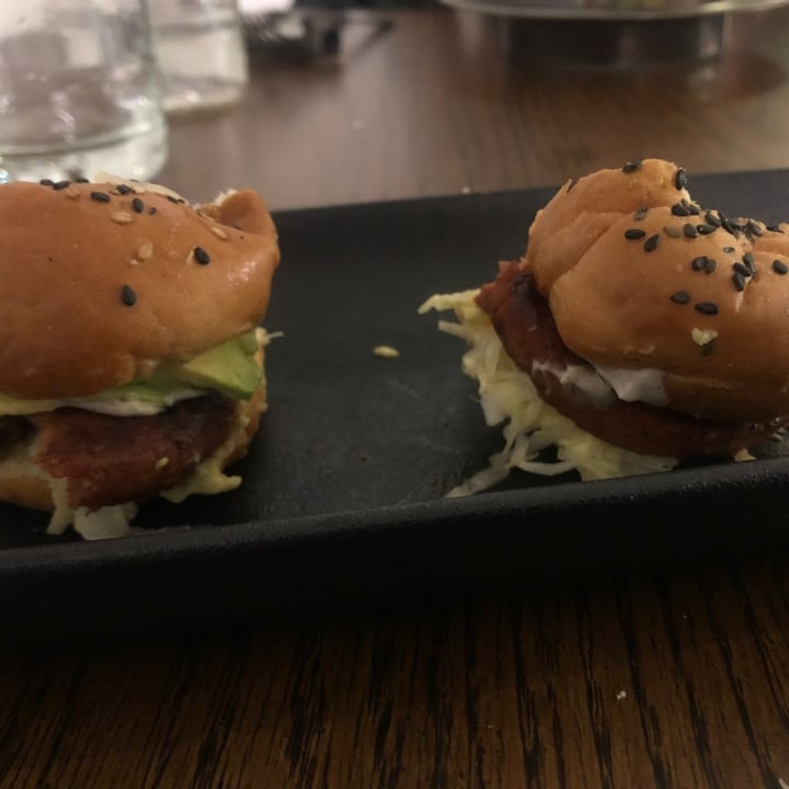 photo of Officina Verde - Ristorante e Bottega Vegana Burger shared by @maviii99 on  09 Apr 2022 - review