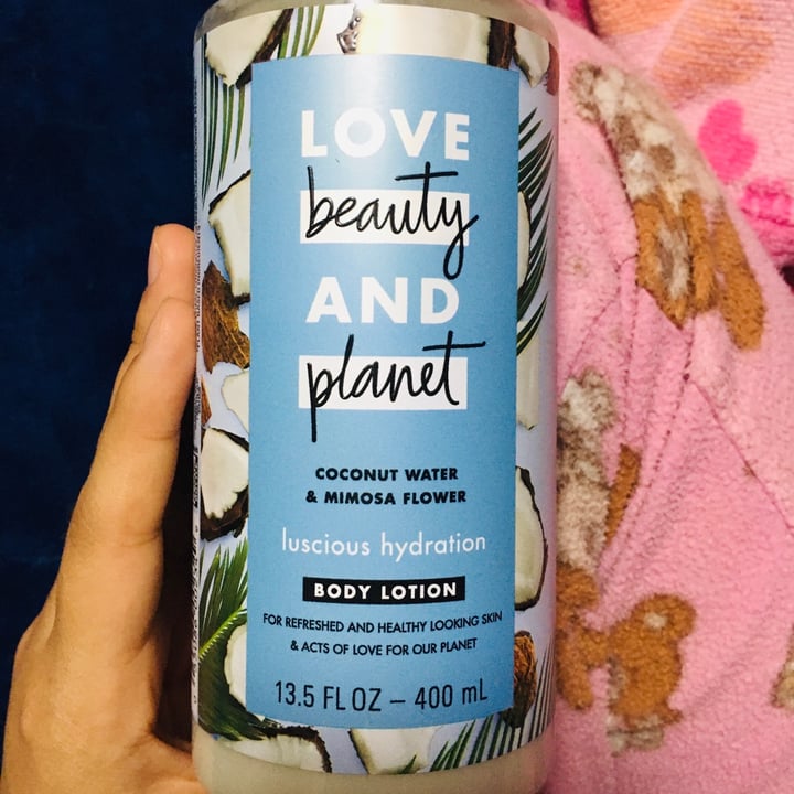 review photo of Love Beauty and Planet Coconut Water & Mimosa Flower Body Lotion shared by @virymartinez on 23 Jun 2020 - review