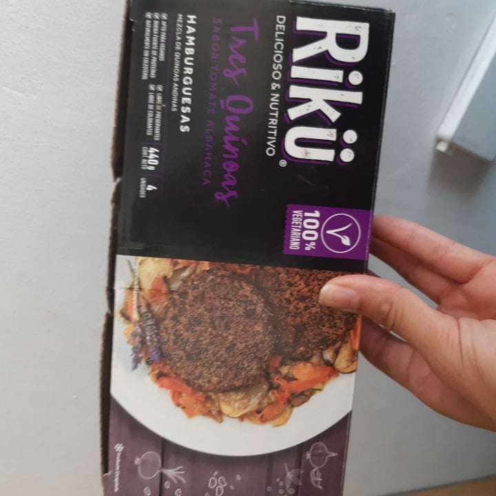 photo of Rikü Hamburguesas Tres Quinoas shared by @pazorrego on  28 Feb 2020 - review