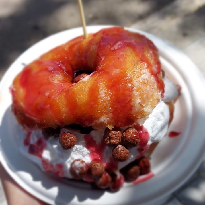 photo of Ruta 42 Donut shared by @reginarepera on  21 Jul 2020 - review