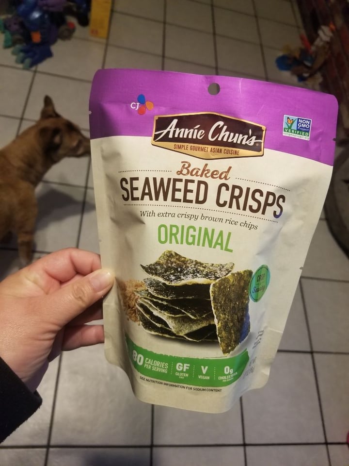 review photo of Annie Chun's Baked Seaweed Crisps shared by @soberveganvan on 22 Jan 2020 - review