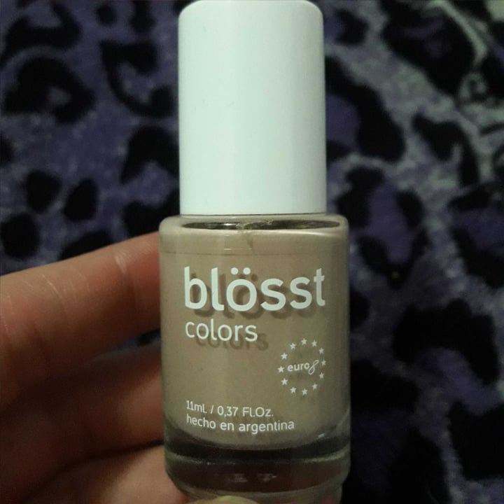 photo of blösst Blosst esmalte color Almendra shared by @paula1734 on  23 Jun 2020 - review