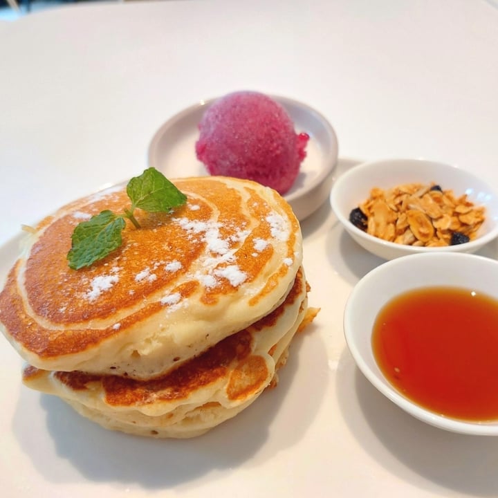 review photo of Seed Jakarta Vegan Pancakes shared by @syera on 15 Dec 2022 - review