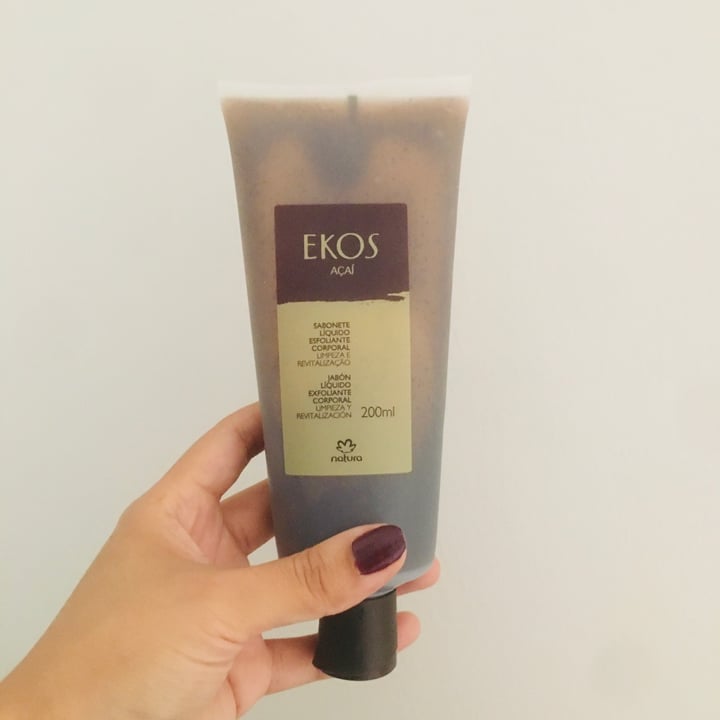 photo of Natura Jabón Liquido Exfoliante Corporal Açaí shared by @sofiporti on  04 Feb 2021 - review