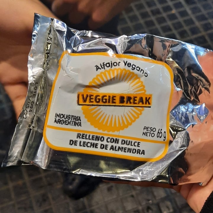 photo of Veggie Break Alfajor shared by @marleneriolo on  03 May 2022 - review