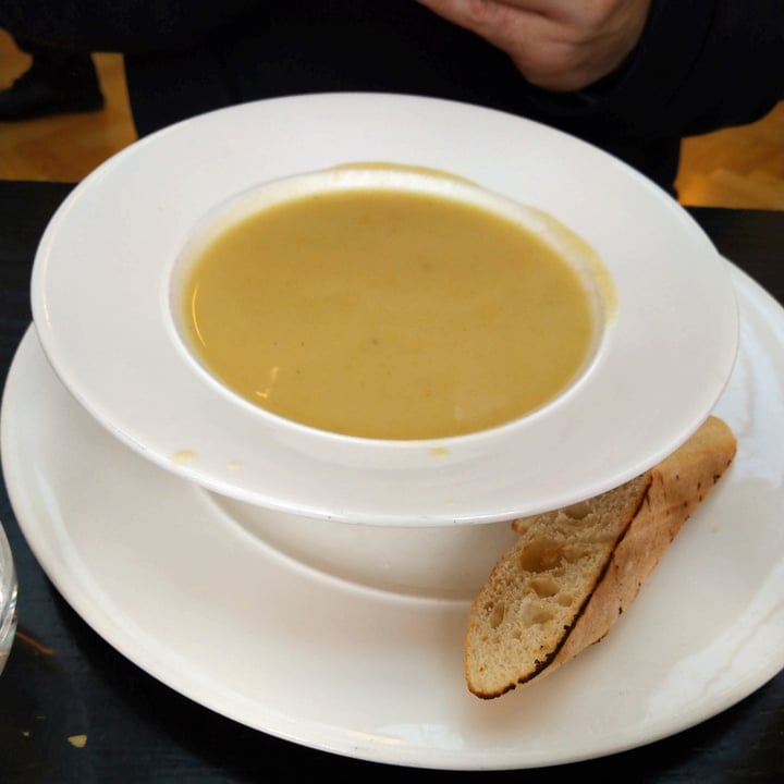 photo of Victoria and Albert Members Room leek and potato soup shared by @andala on  08 Nov 2022 - review