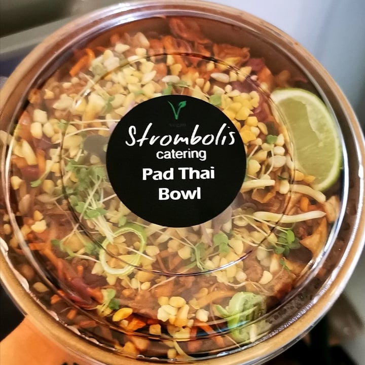 photo of Strombolis Catering Vegan Pad Thai Bowl shared by @zookuki on  22 Oct 2020 - review